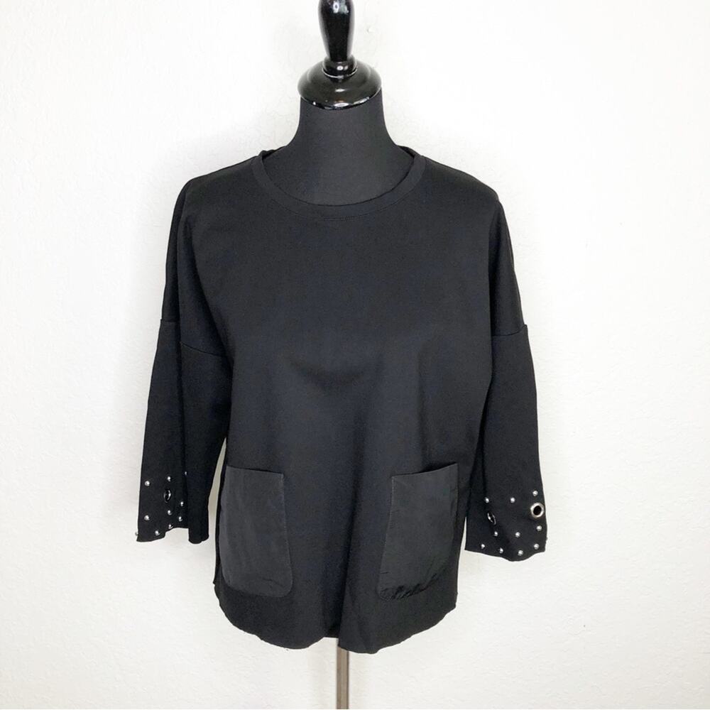 Joseph Ribkoff black silver grommet trim front pocket heavy knit top size 8